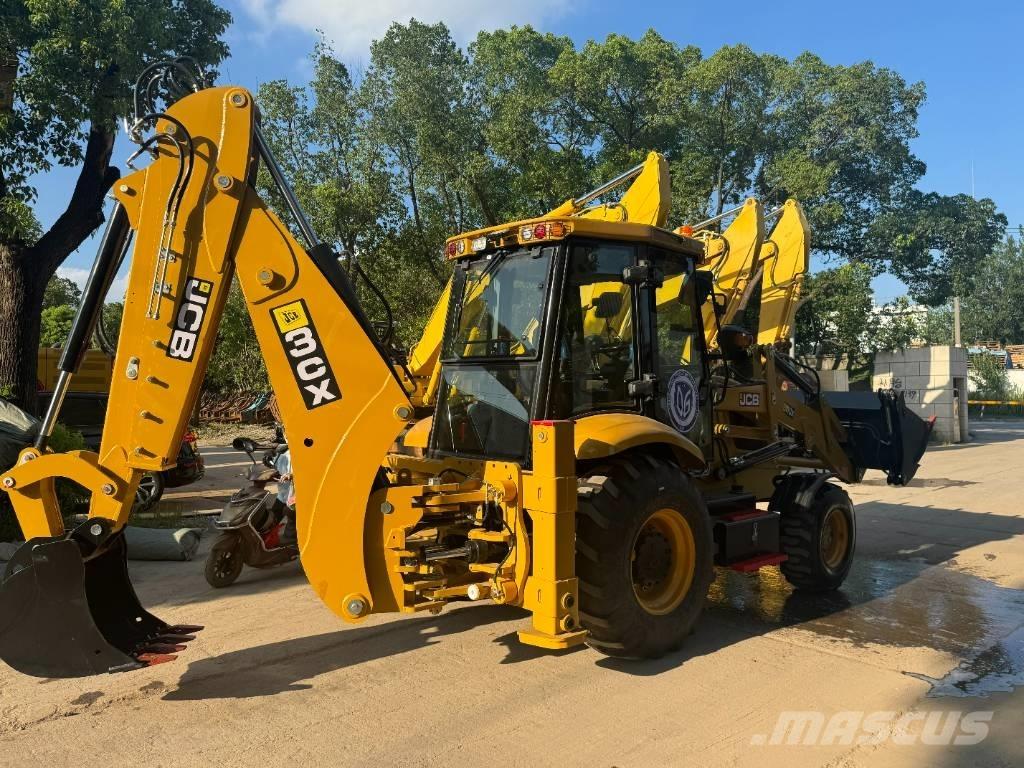 JCB 3 CX 反铲装载机