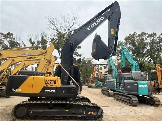 Volvo EC 210 履带挖掘机