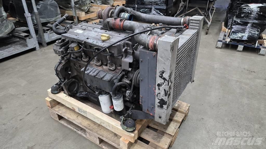 Deutz BF4M1013C 发动机
