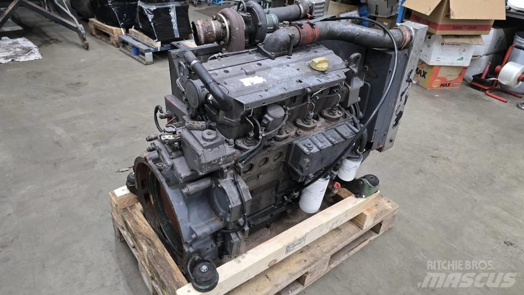 Deutz BF4M1013C 发动机