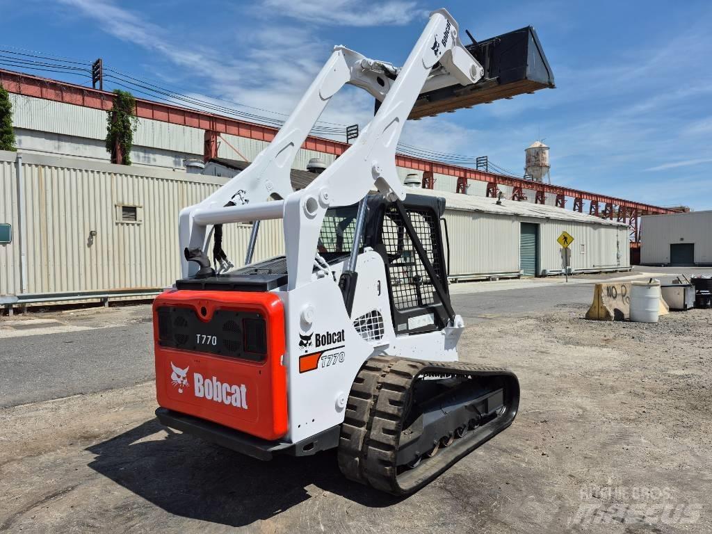 Bobcat T 770 滑移装载机