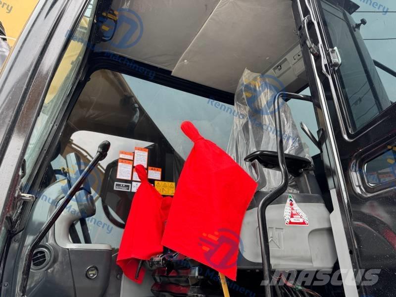 CAT 330 D2L 履带挖掘机