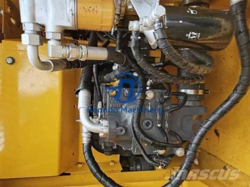 Komatsu PC  130 LC-7 履带挖掘机