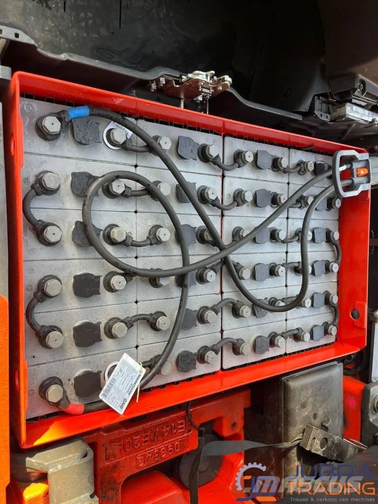 Linde E15-02 电动叉车