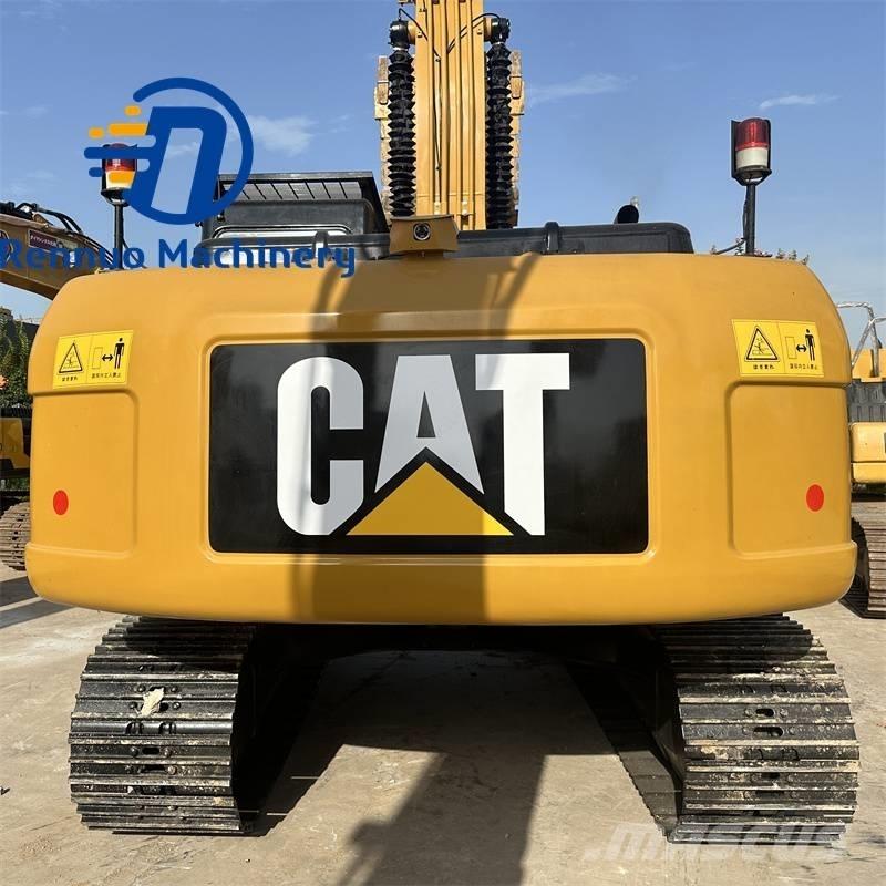 CAT 320 D2 履带挖掘机