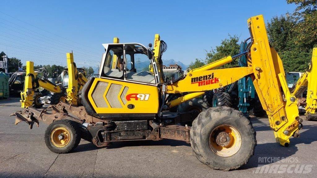Menzi Muck A91 Mobil 轮式挖掘机