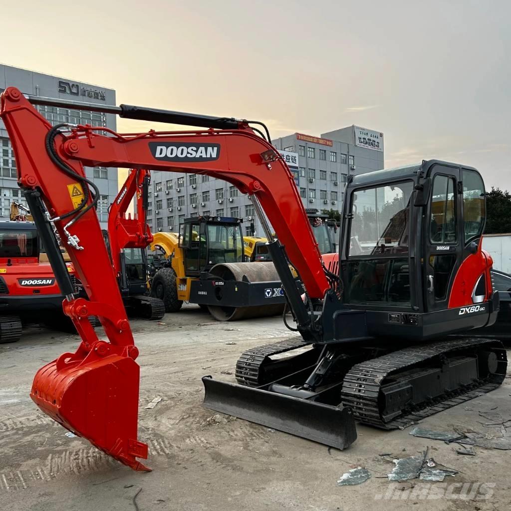 Doosan DX60-9C 小型挖掘机