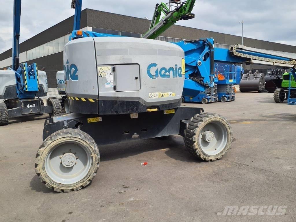 GENIE Z-62/40 曲臂高空工作平台