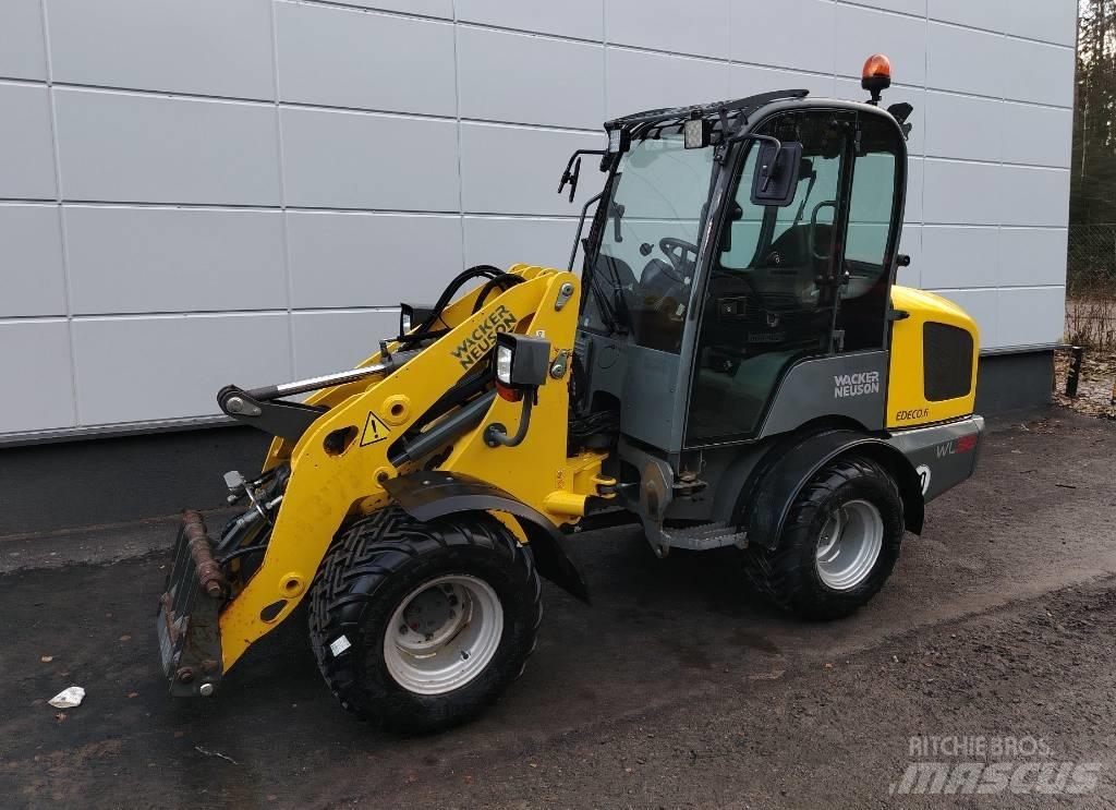 Wacker Neuson WL 32 轮式装载机