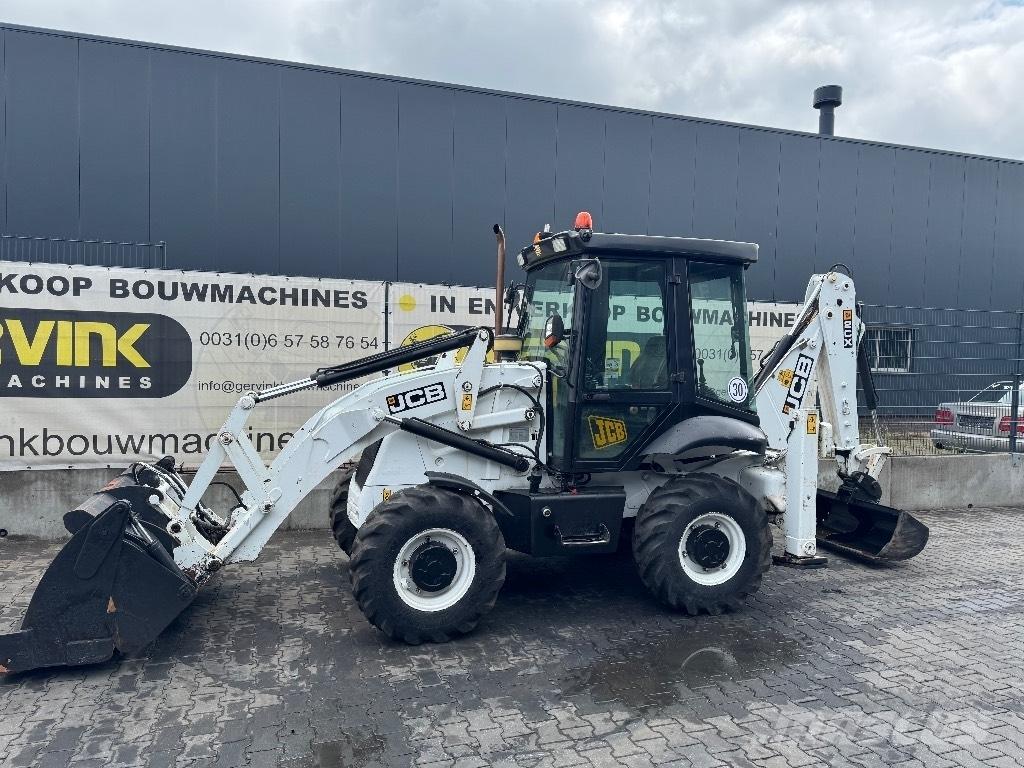 JCB 2 CX 反铲装载机