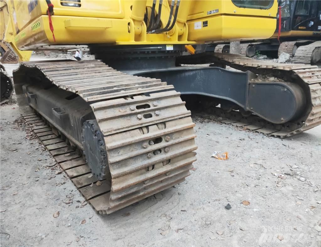 Komatsu PC200-7 履带挖掘机
