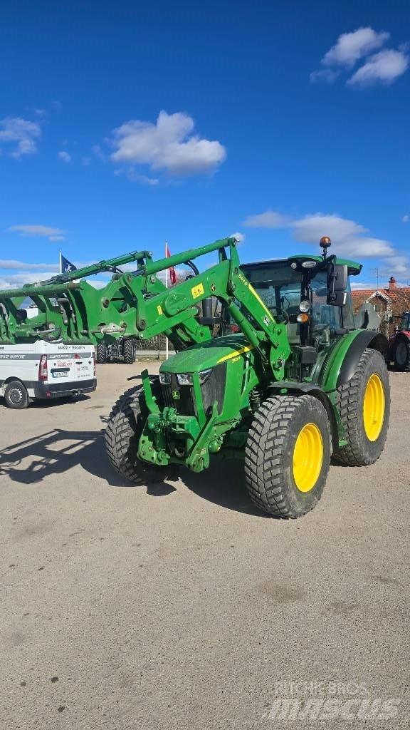 John Deere 5125R 拖拉机/农用车