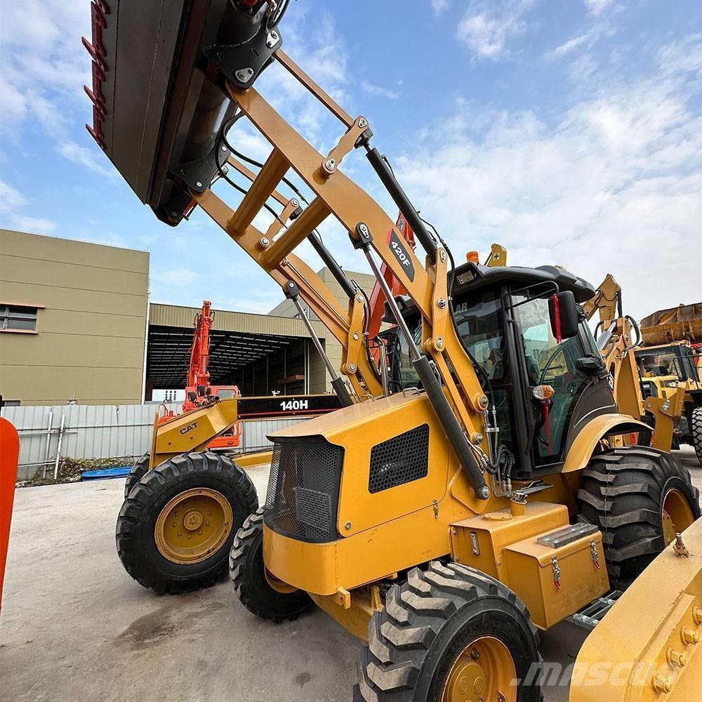 CAT 420 F 反铲装载机