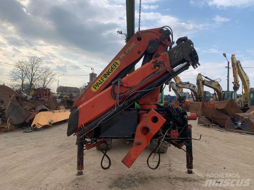 Palfinger PK16000A 履带起重机