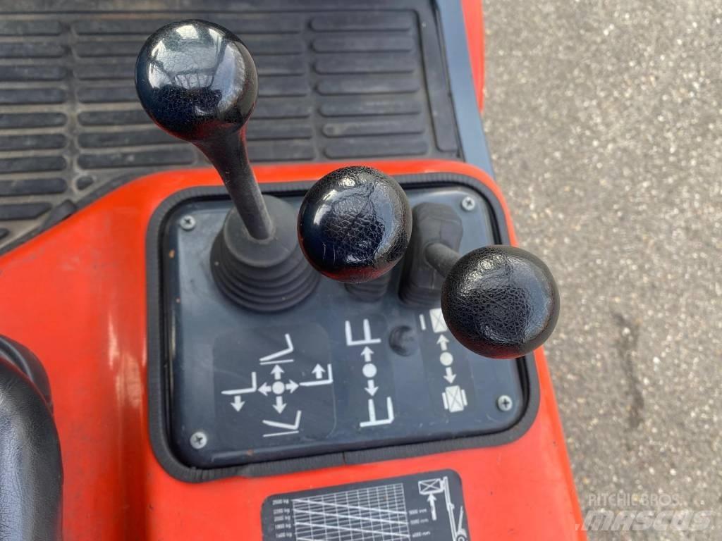 Linde H25T 天然气叉车