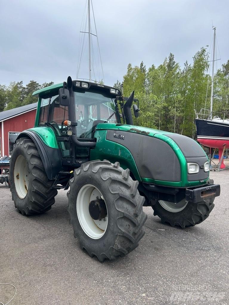 Valtra T 150 拖拉机/农用车