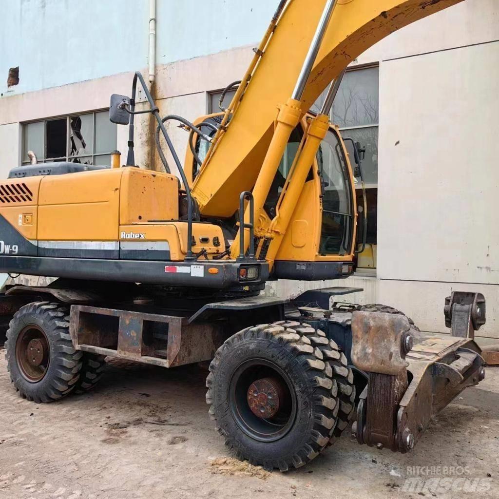 Hyundai 210-9 前铲挖掘机