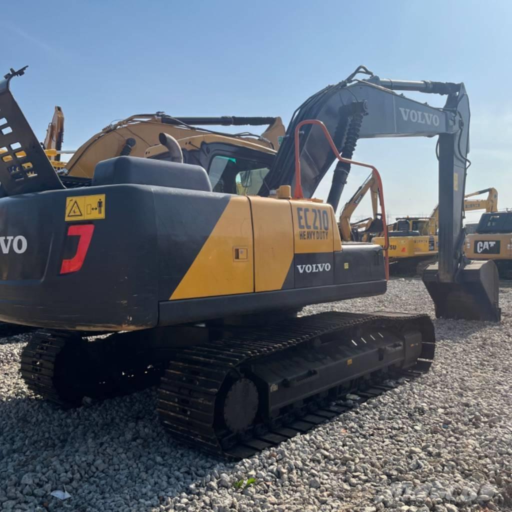 Volvo EC 210 履带挖掘机