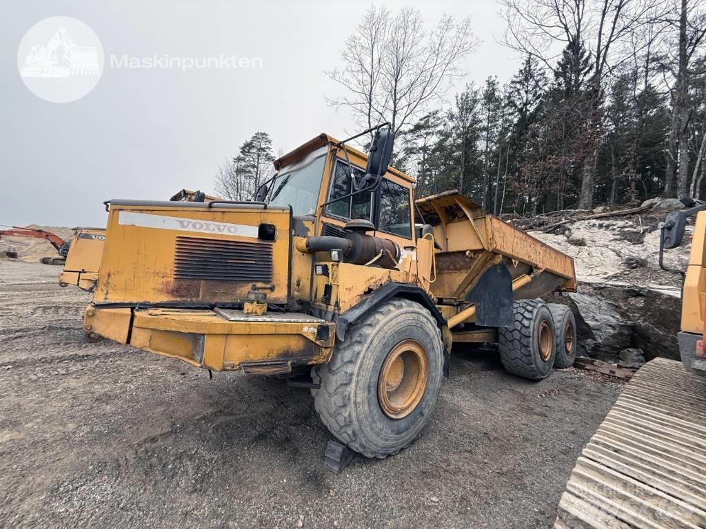 Volvo A 25 C 铰接式自卸车