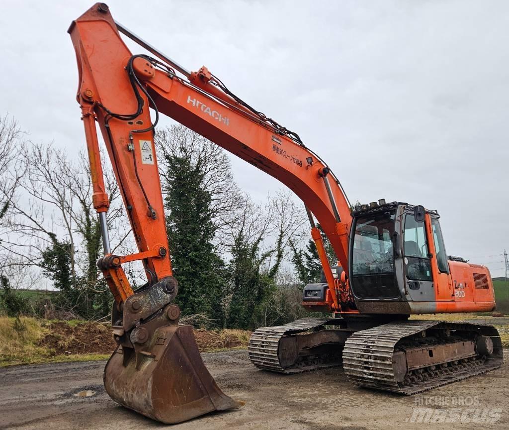 Hitachi ZX 200-1 A/C 履带挖掘机
