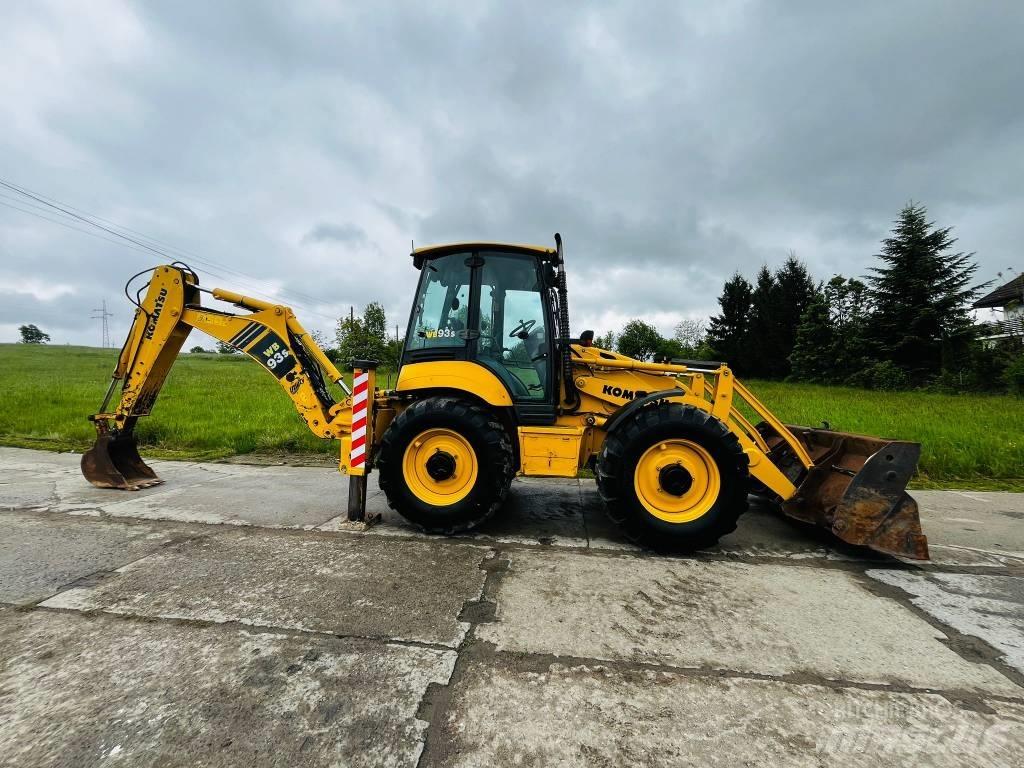 Komatsu WB 93 S-5 反铲装载机
