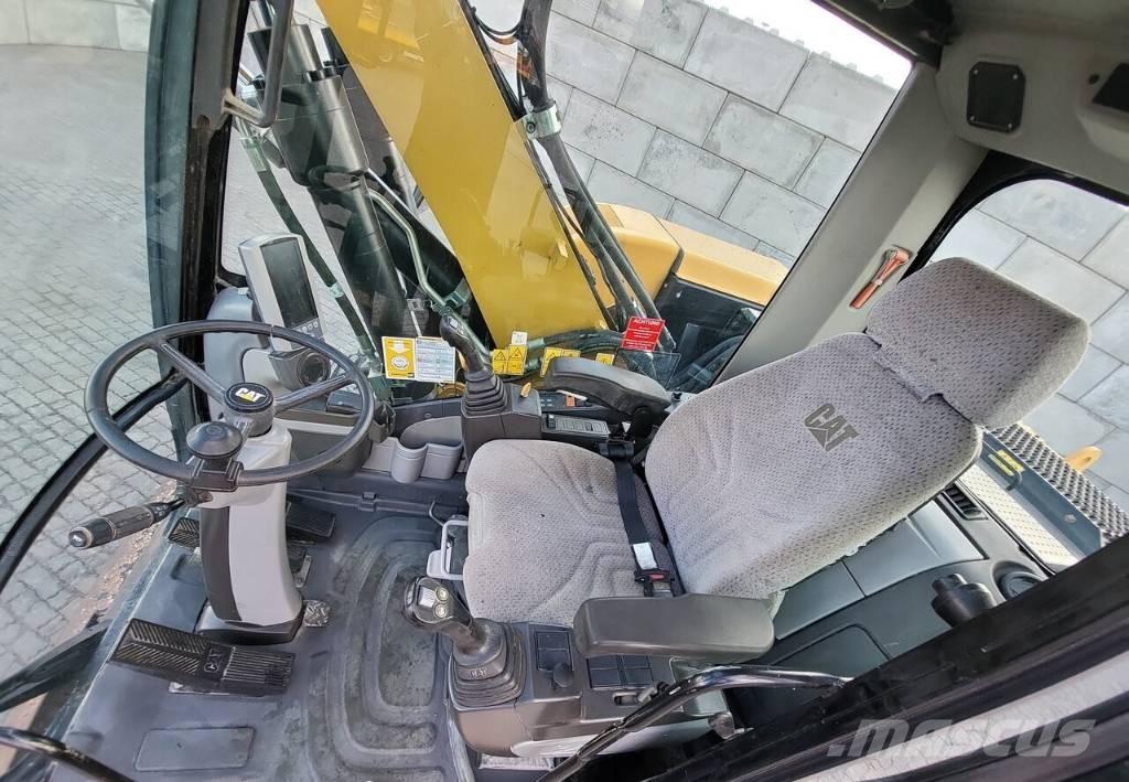 CAT M313 D 轮式挖掘机