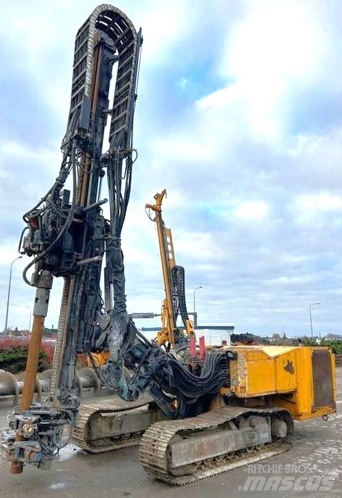 Hütte HBR 608 打桩机