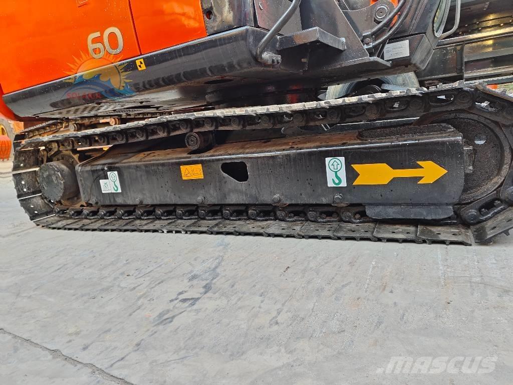 Hitachi ZX 60 小型挖掘机