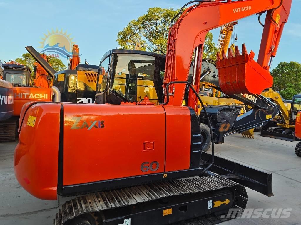 Hitachi ZX 60 小型挖掘机