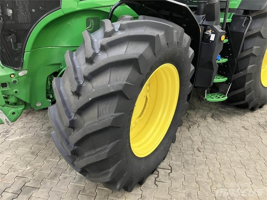John Deere 7R 330 拖拉机/农用车