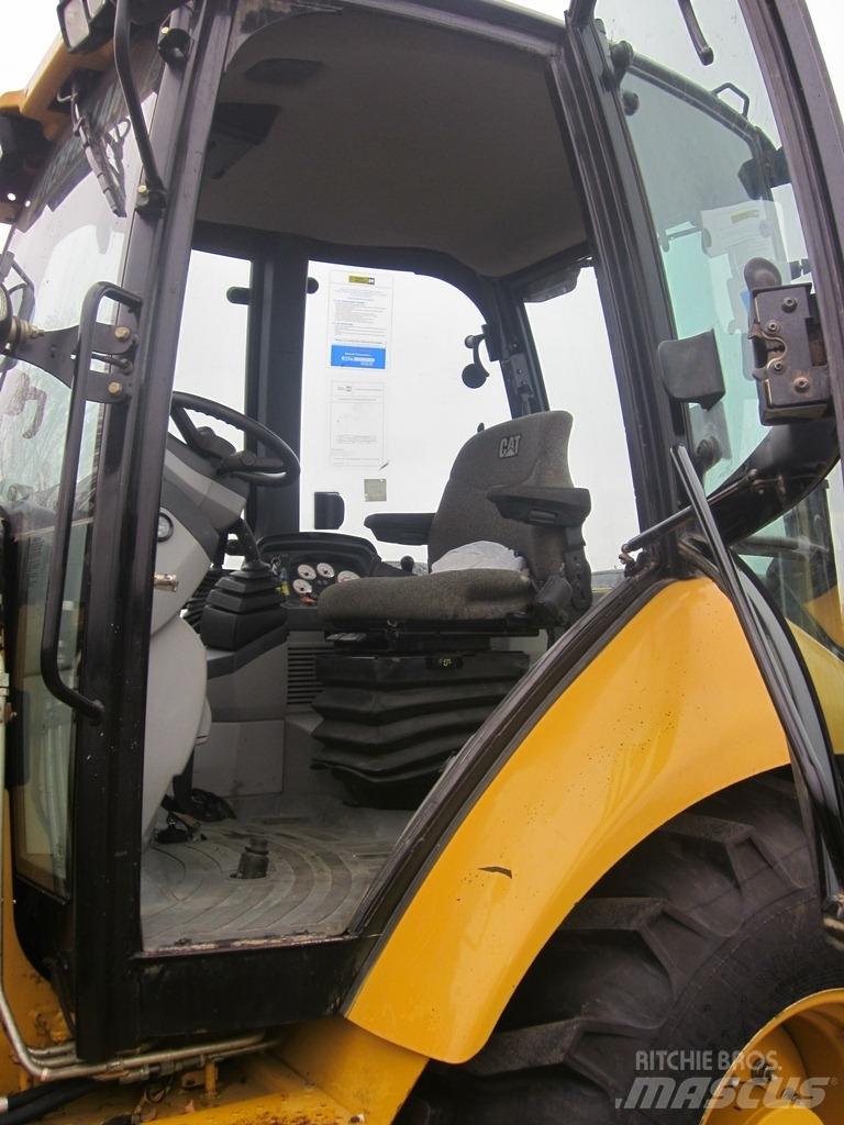 CAT 428E 4x4 反铲装载机