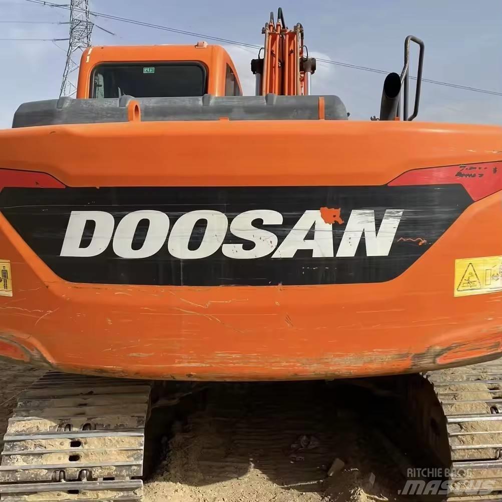 Doosan DX150LC-9C 履带挖掘机