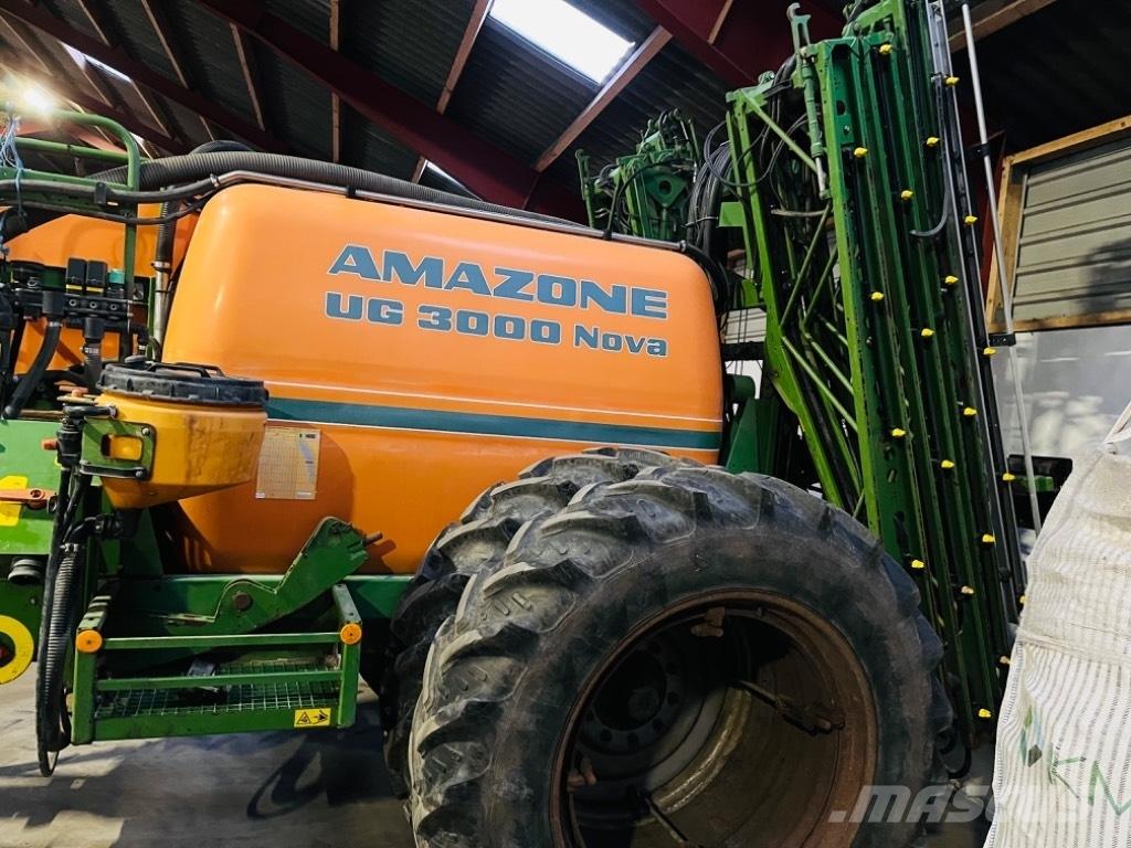 Amazone UG 3000 Nova 牵引式喷雾机