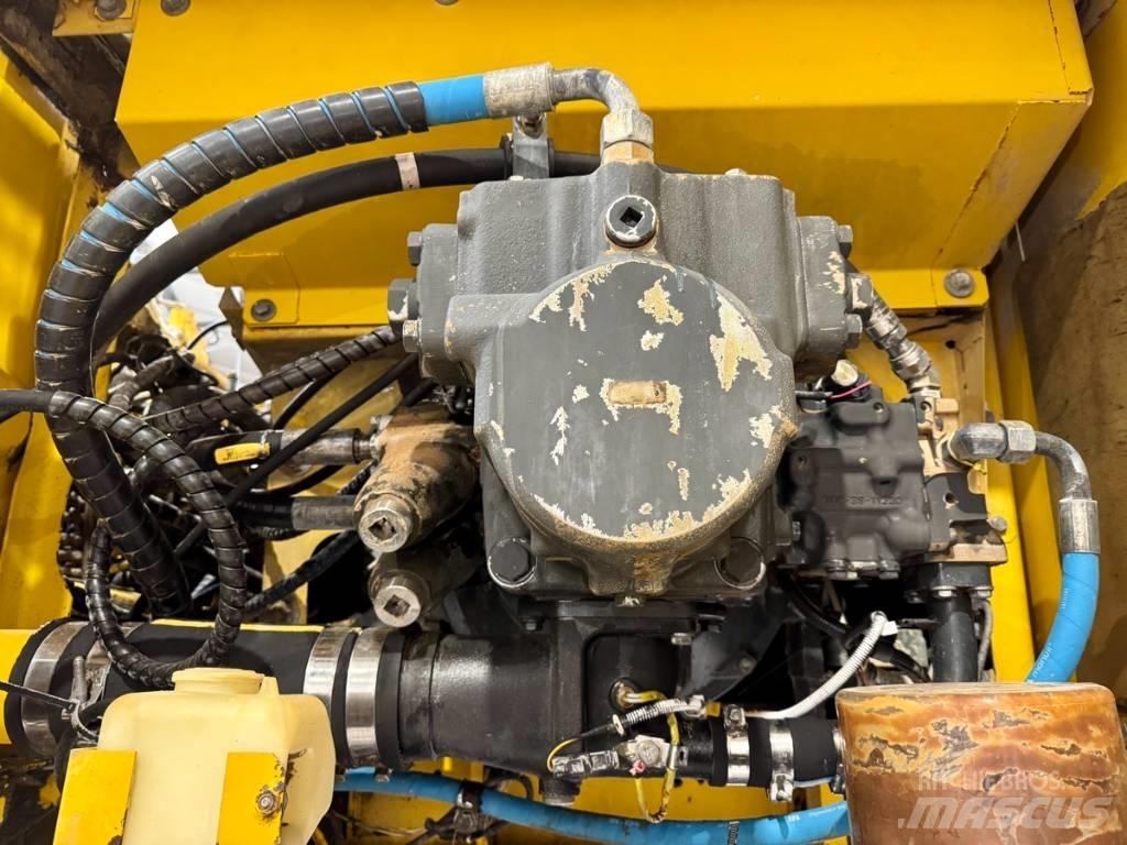 Komatsu PC 490 LC-10 履带挖掘机
