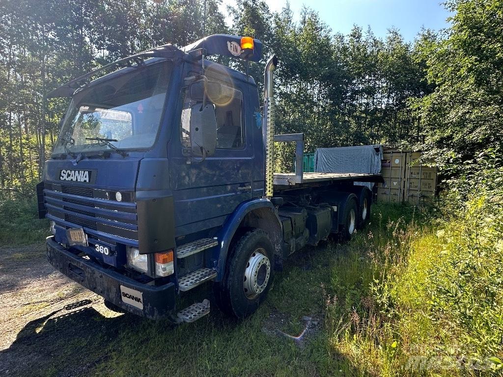 Scania 113 工程吊钩车