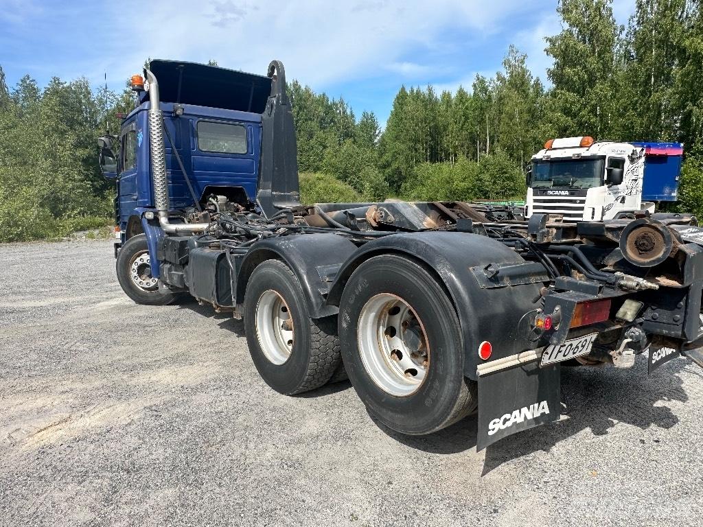 Scania 113 工程吊钩车