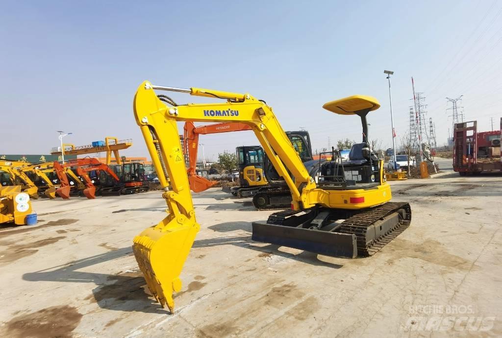 Komatsu PC 40 MR 小型挖掘机