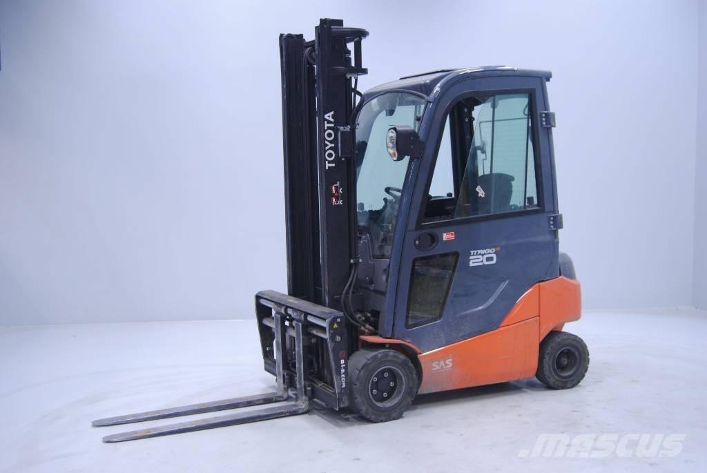 Toyota 8FBMK20T 电动叉车