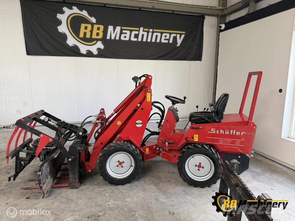 Schäffer 217 S 轮式装载机