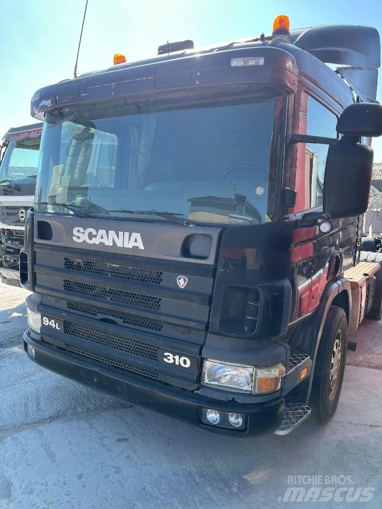 Scania P 94 L 310 牵引车