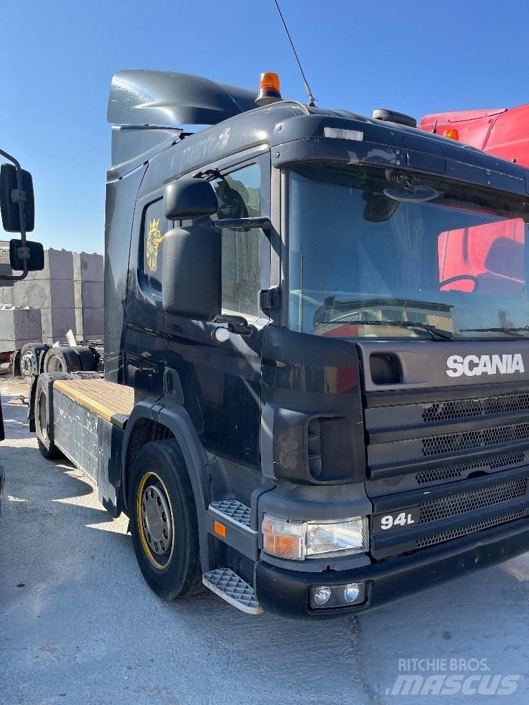 Scania P 94 L 310 牵引车