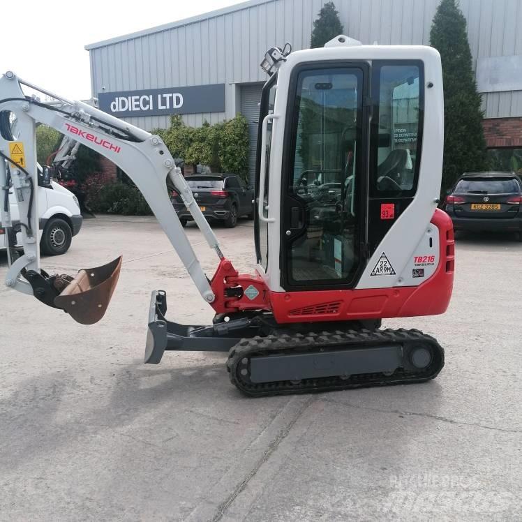 Takeuchi TB216 小型挖掘机