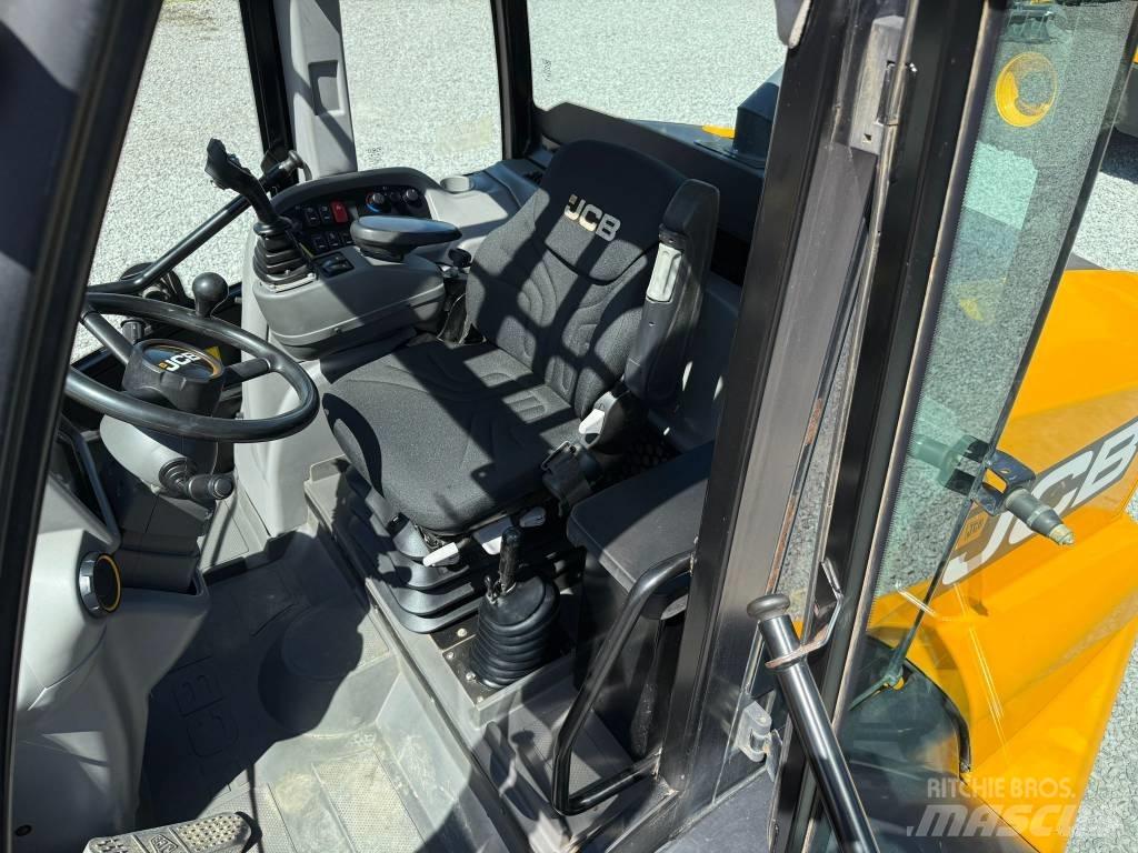 JCB TM 320 电动叉车