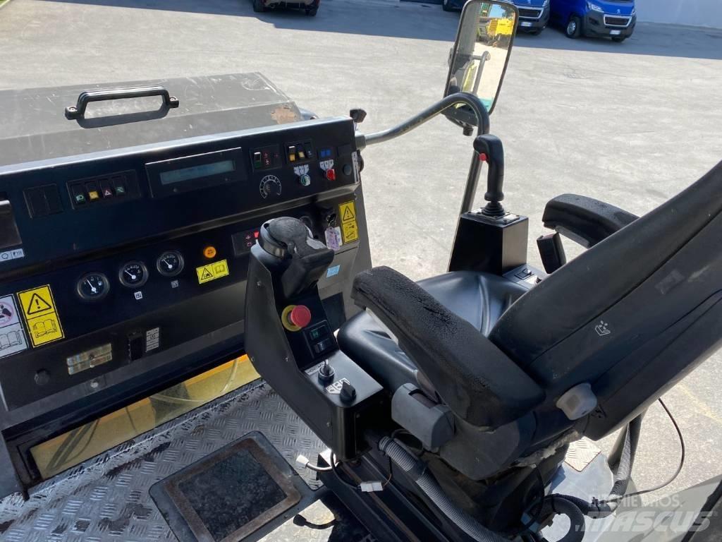 Ammann AV 85-2 双轮压路机