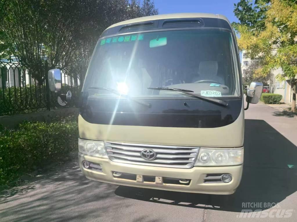 Toyota Coaster 公路客运汽车