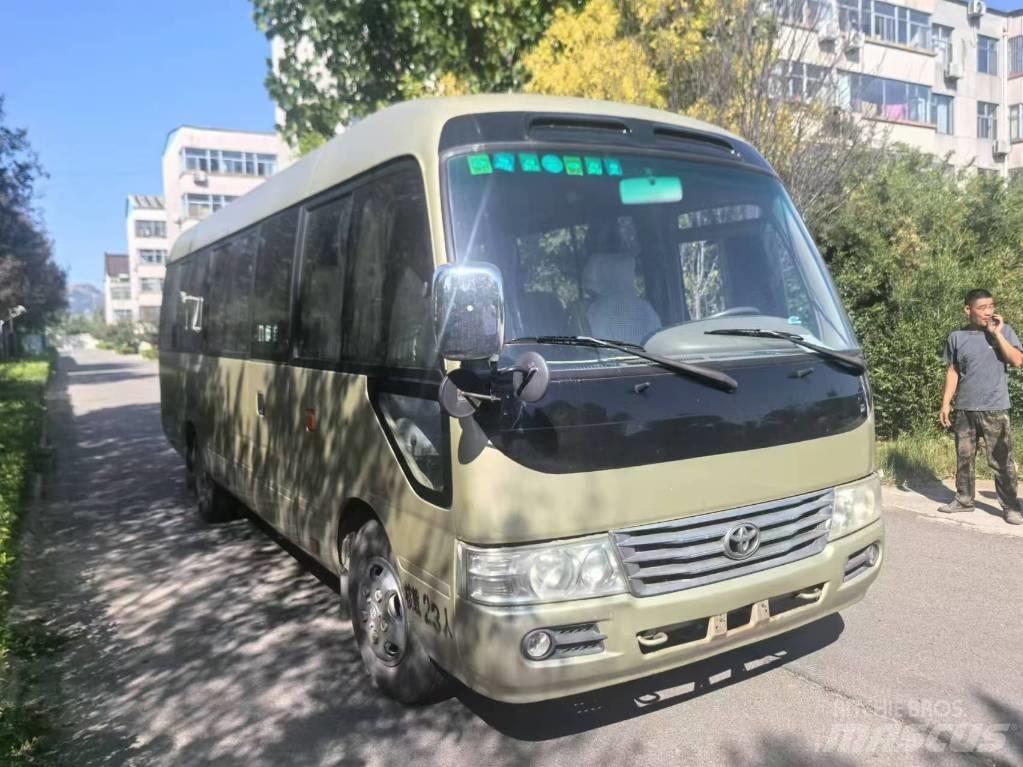 Toyota Coaster 公路客运汽车