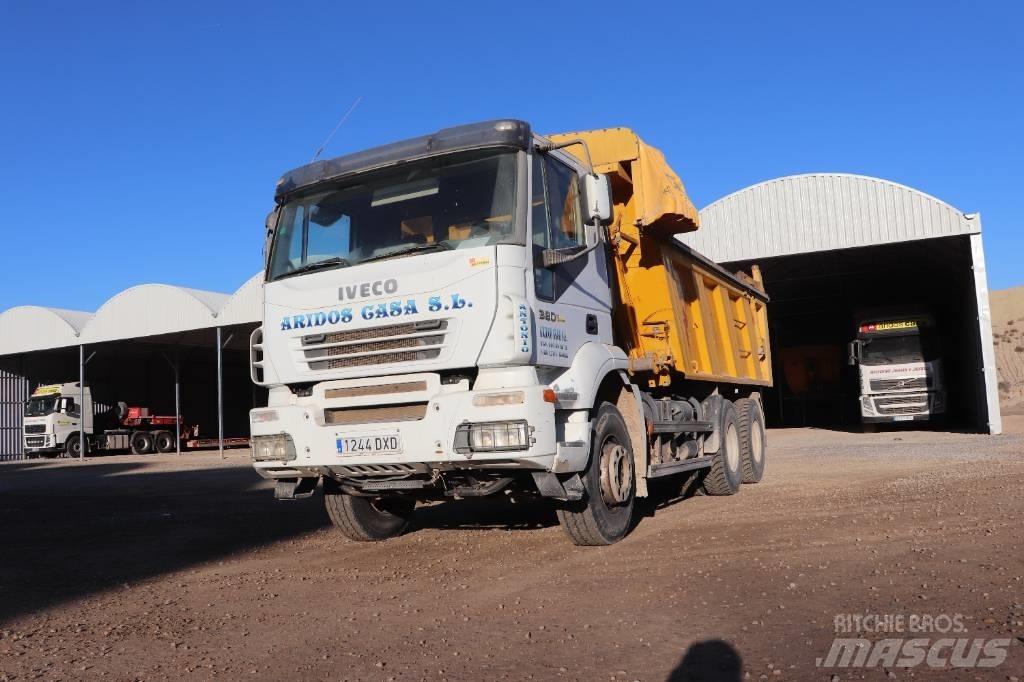 Iveco Trakker 380 自卸式货车