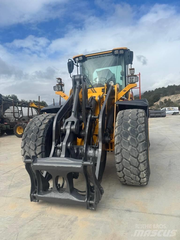 Volvo L 110 H 轮式装载机