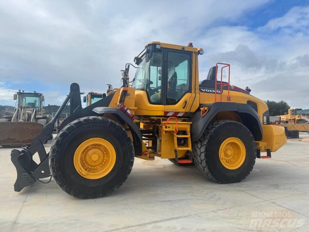 Volvo L 110 H 轮式装载机
