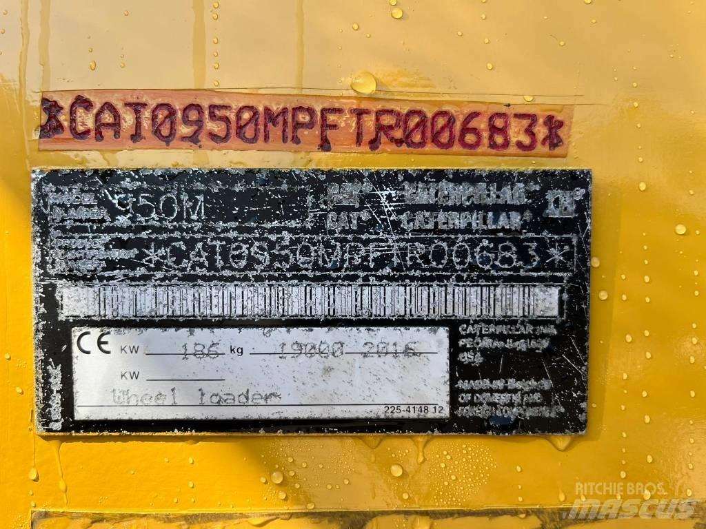 CAT 950M 轮式装载机